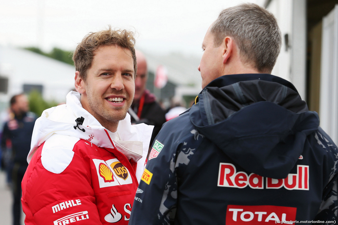 GP CANADA, (L to R): Sebastian Vettel (GER) Ferrari with Paul Monaghan (GBR) Red Bull Racing Chief Engineer.
09.06.2016.