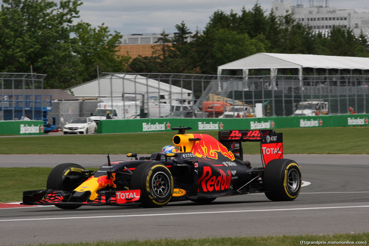 GP CANADA, 10.06.2016 - Prove Libere 1, Daniel Ricciardo (AUS) Red Bull Racing RB12