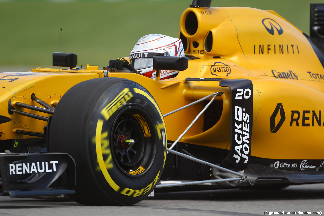 GP CANADA, 10.06.2016 - Prove Libere 1, Kevin Magnussen (DEN) Renault Sport F1 Team RS16