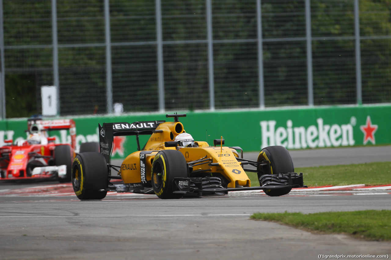 GP CANADA, 10.06.2016 - Prove Libere 1, Kevin Magnussen (DEN) Renault Sport F1 Team RS16
