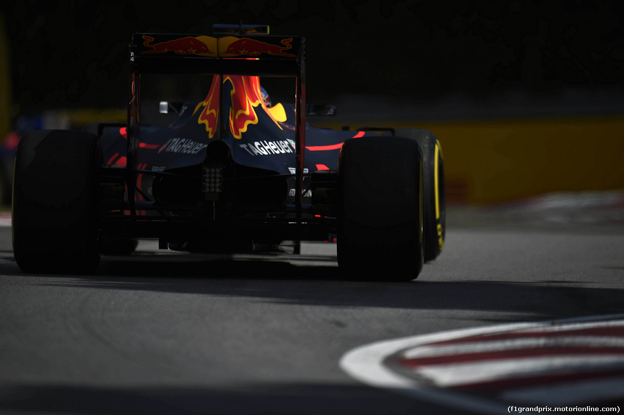 GP CANADA, 10.06.2016 - Prove Libere 1, Max Verstappen (NED) Red Bull Racing RB12