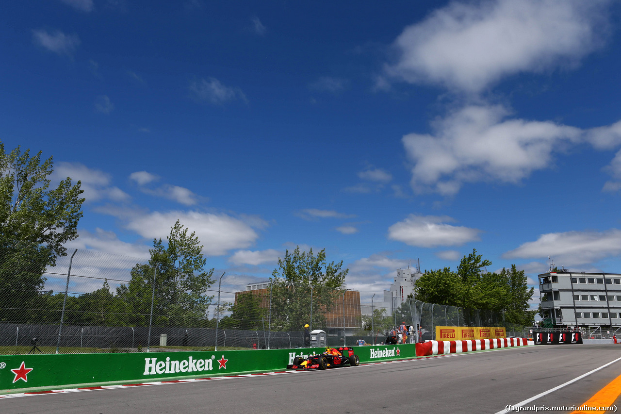 GP CANADA, 10.06.2016 - Prove Libere 1, Max Verstappen (NED) Red Bull Racing RB12