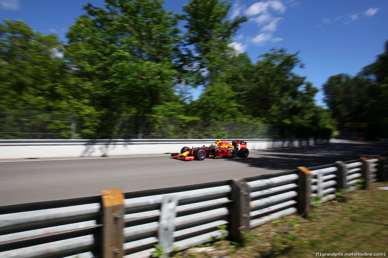 GP CANADA, 10.06.2016 - Prove Libere 2, Max Verstappen (NED) Red Bull Racing RB12