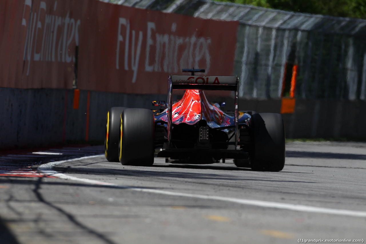 GP CANADA, 10.06.2016 - Prove Libere 2, Daniil Kvyat (RUS) Scuderia Toro Rosso STR11