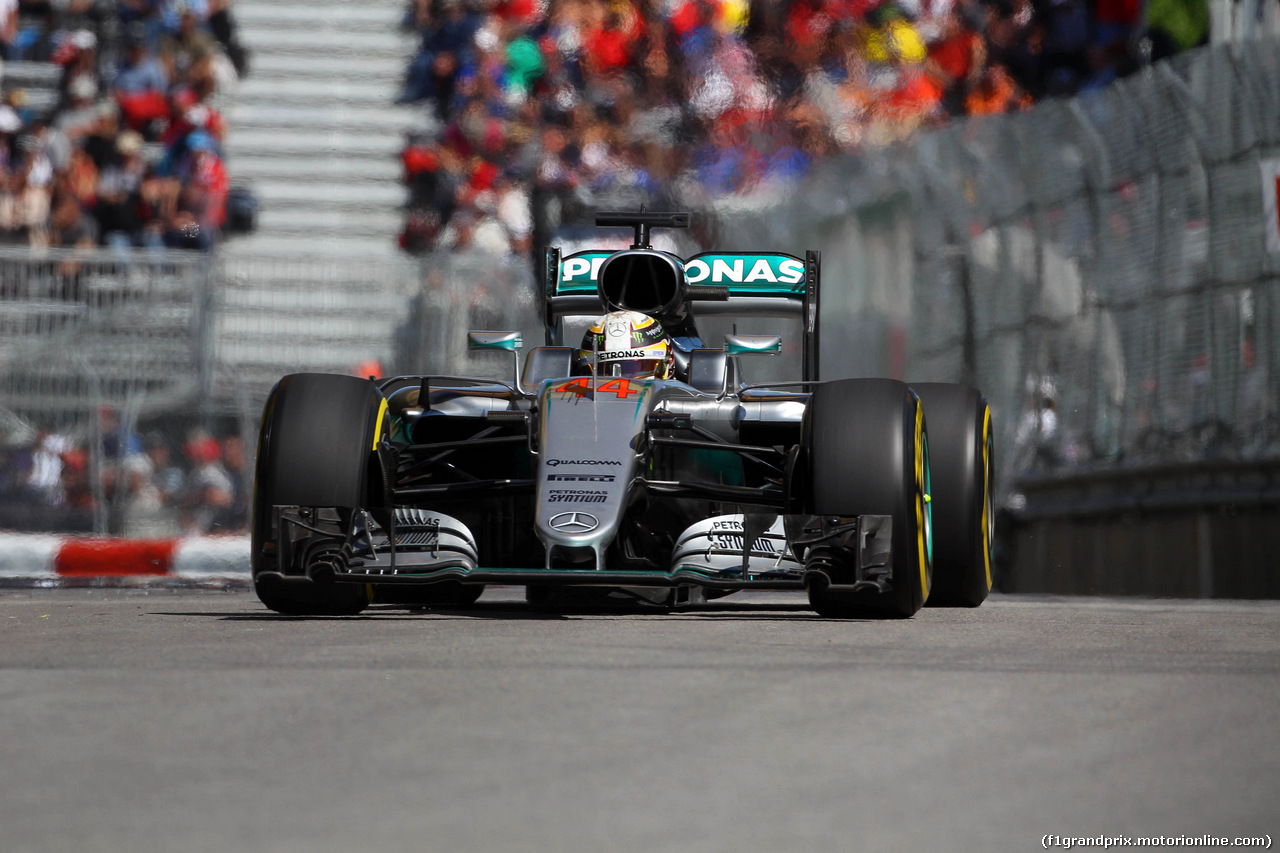 GP CANADA, 10.06.2016 - Prove Libere 2, Lewis Hamilton (GBR) Mercedes AMG F1 W07 Hybrid
