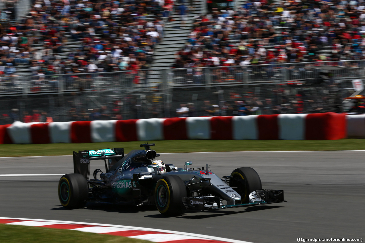 GP CANADA, 10.06.2016 - Prove Libere 2, Lewis Hamilton (GBR) Mercedes AMG F1 W07 Hybrid