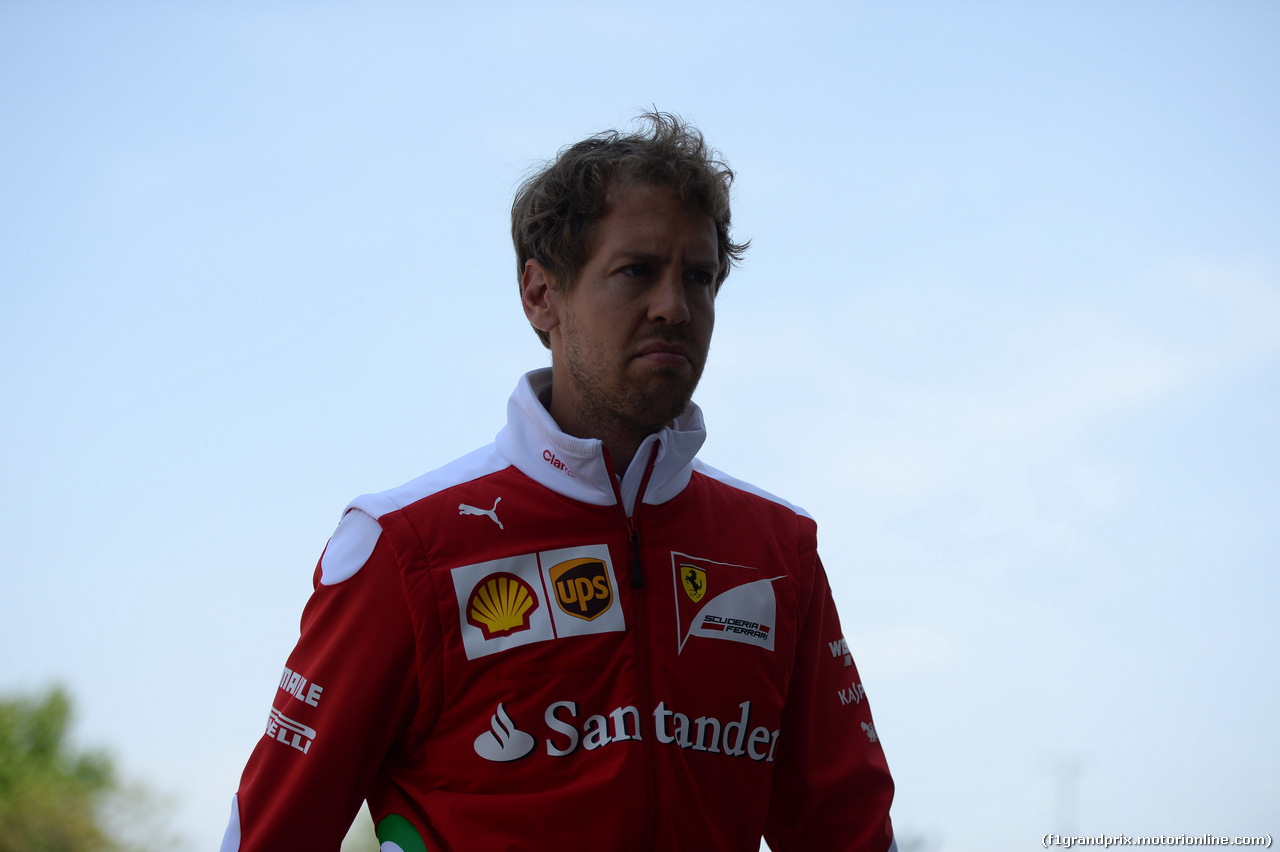 GP CINA, 17.04.2016 - Sebastian Vettel (GER) Ferrari SF16-H