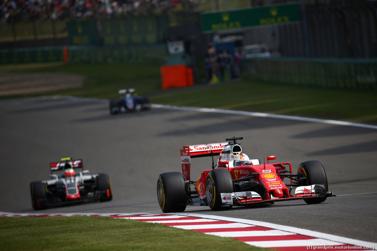 GP CINA, 17.04.2016 - Gara, Sebastian Vettel (GER) Ferrari SF16-H