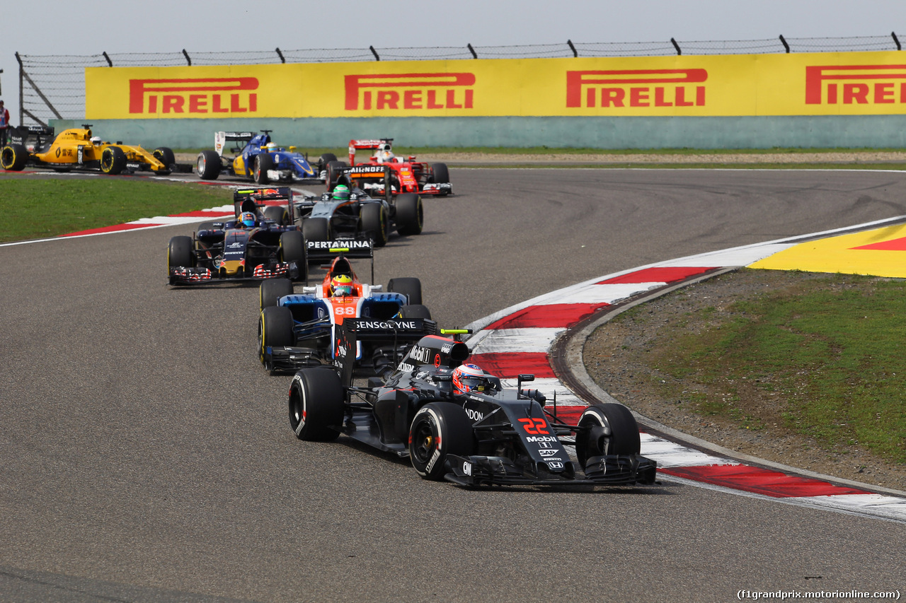 GP CINA, 17.04.2016 - Gara, Jenson Button (GBR)  McLaren Honda MP4-31