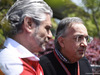 GP CINA, 17.04.2016 - Sergio Marchionne (ITA), Ferrari President e CEO of Fiat Chrysler Automobiles e Maurizio Arrivabene (ITA) Ferrari Team Principal
