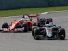 GP CINA, 17.04.2016 - Gara, Fernando Alonso (ESP) McLaren Honda MP4-31 davanti a Sebastian Vettel (GER) Ferrari SF16-H