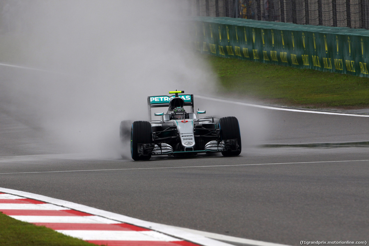 GP CINA, 16.04.2016 - Prove Libere 3, Nico Rosberg (GER) Mercedes AMG F1 W07 Hybrid