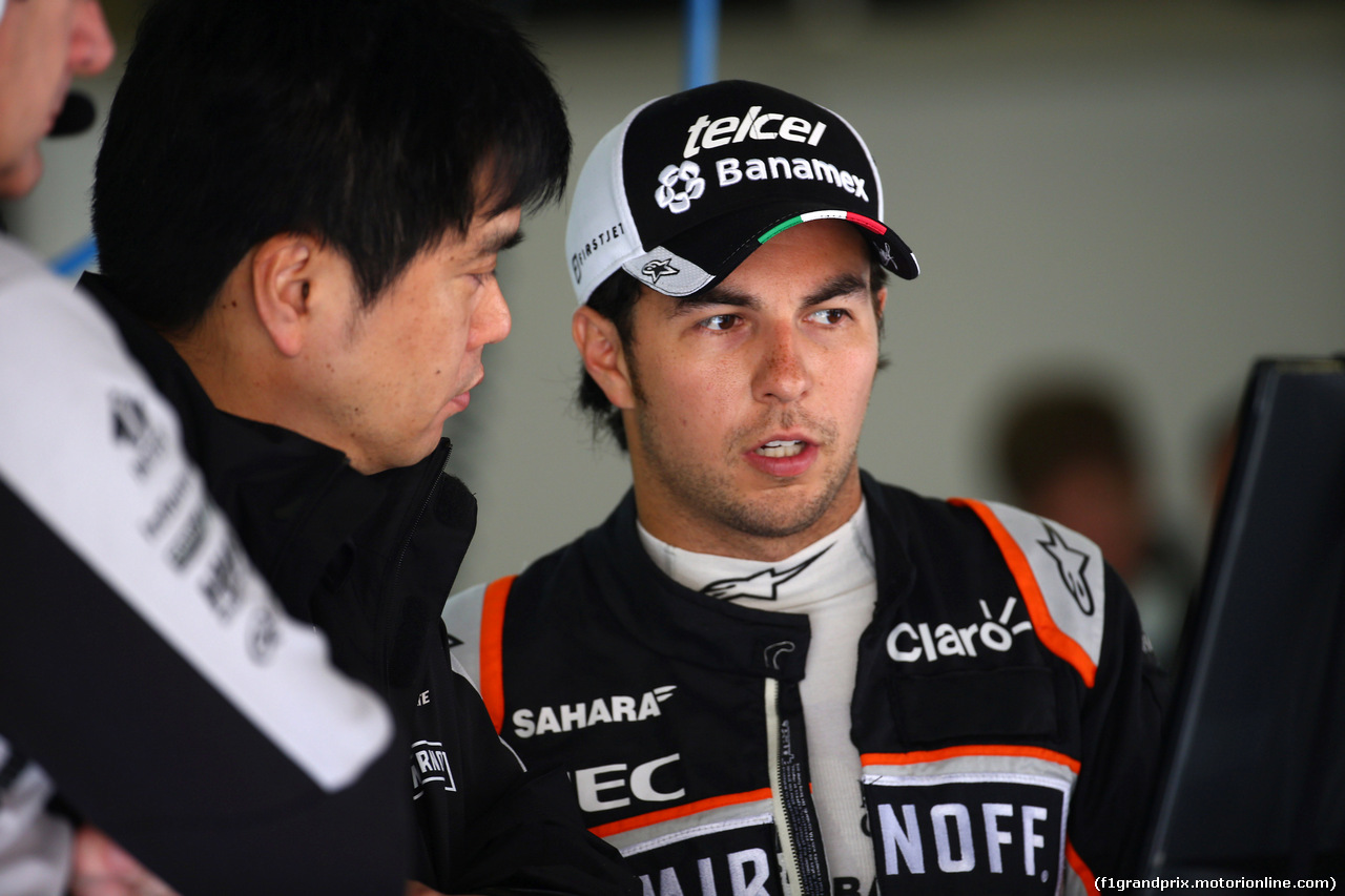 GP CINA, 16.04.2016 - Prove Libere 3, Sergio Perez (MEX) Sahara Force India F1 VJM09