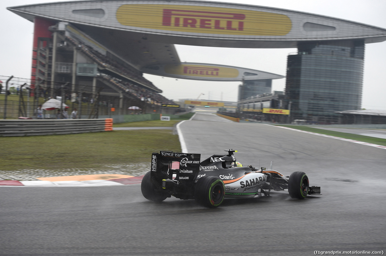 GP CINA, 16.04.2016 - Prove Libere 3, Sergio Perez (MEX) Sahara Force India F1 VJM09