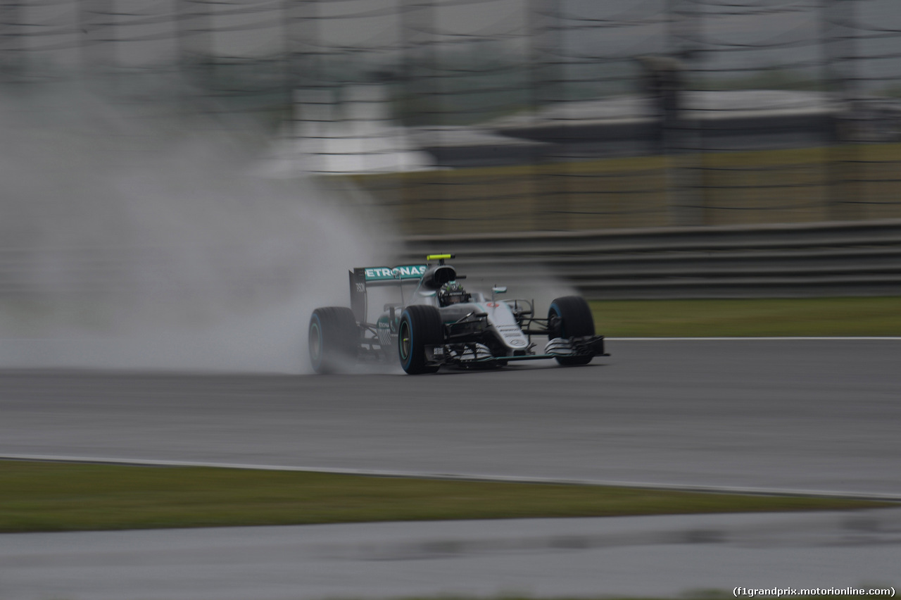 GP CINA, 16.04.2016 - Prove Libere 3, Nico Rosberg (GER) Mercedes AMG F1 W07 Hybrid