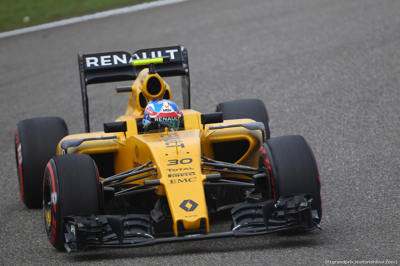 GP CINA, 16.04.2016 - Qualifiche, Jolyon Palmer (GBR) Renault Sport F1 Team RS16