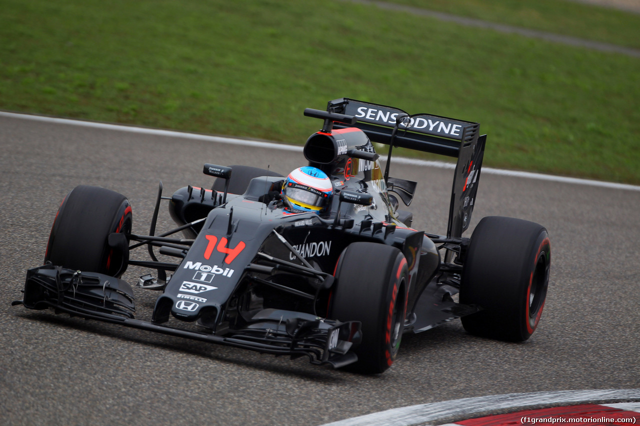 GP CINA, 16.04.2016 - Qualifiche, Fernando Alonso (ESP) McLaren Honda MP4-31