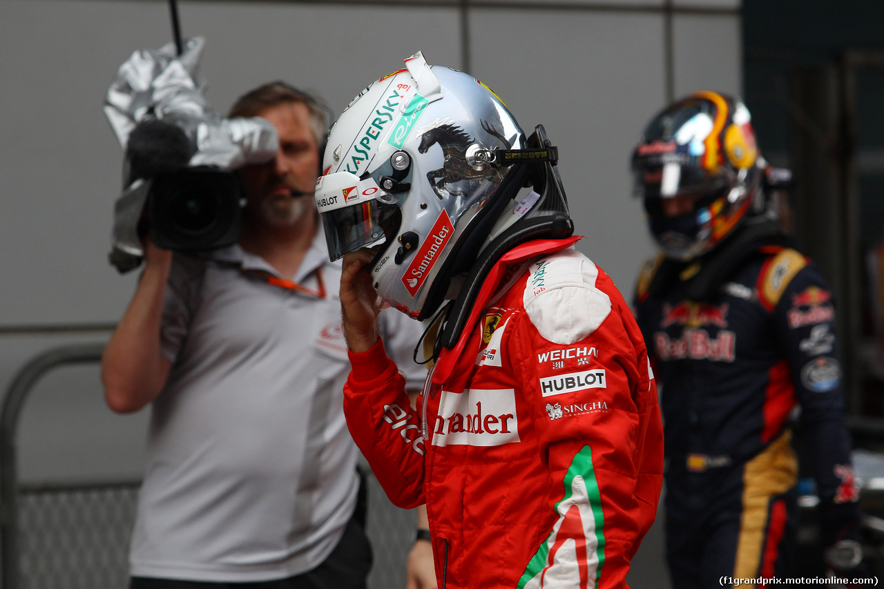 GP CINA, 16.04.2016 - Qualifiche, Sebastian Vettel (GER) Ferrari SF16-H