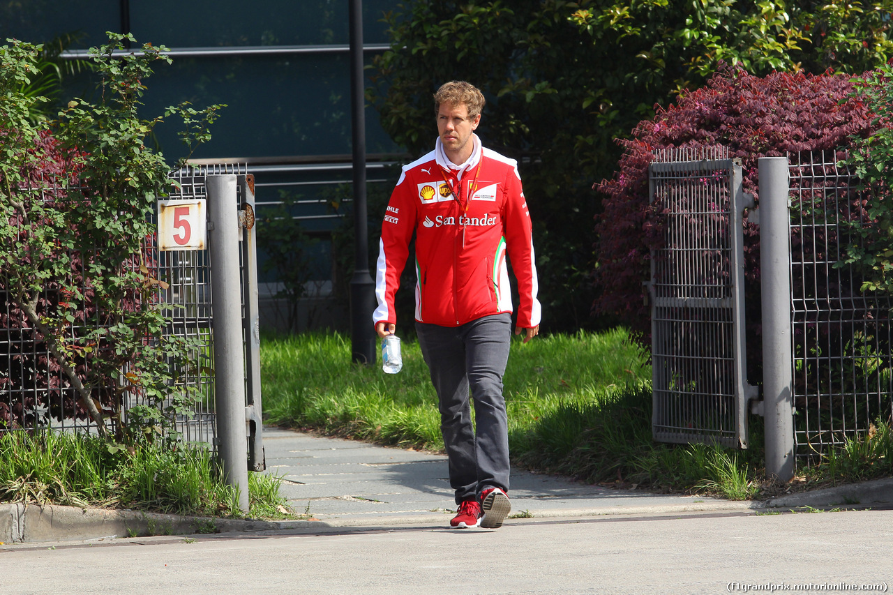 GP CINA, 15.04.2016 - Sebastian Vettel (GER) Ferrari SF16-H