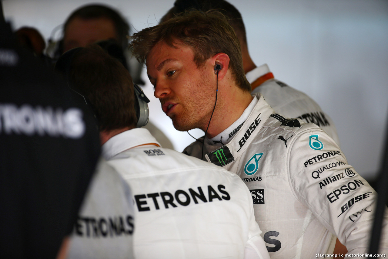 GP CINA, 15.04.2016 - Prove Libere 1, Nico Rosberg (GER) Mercedes AMG F1 W07 Hybrid
