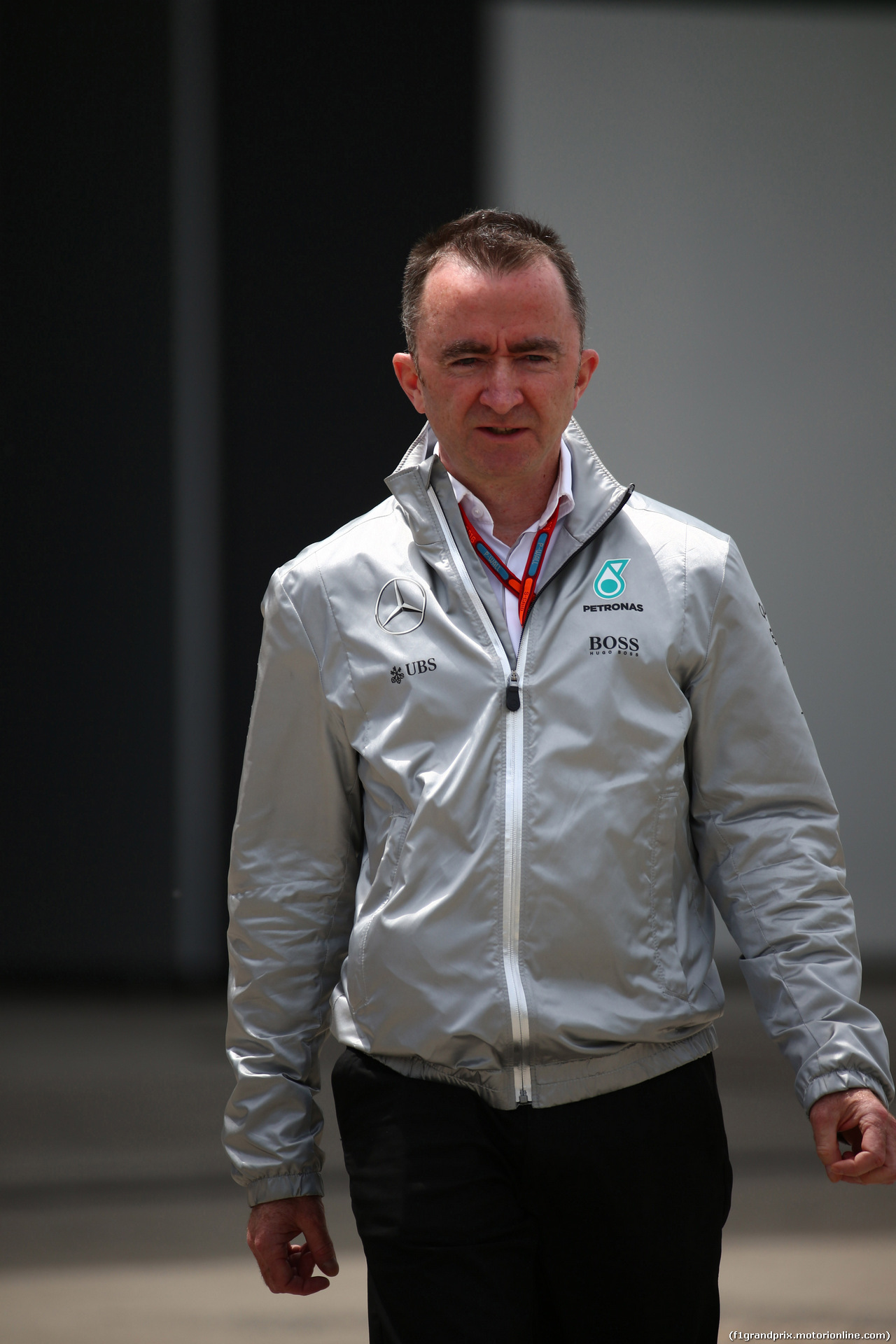GP CINA, 15.04.2016 - Prove Libere 1, Paddy Lowe (GBR) Mercedes AMG F1 Executive Director