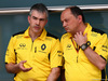 GP CINA, 15.04.2016 - Free Practice 1, Nick Chester (GBR) Renault Sport Formula One Team Technical Director e Frederic Vasseur (FRA) Renault Sport Formula One Team Racing Director