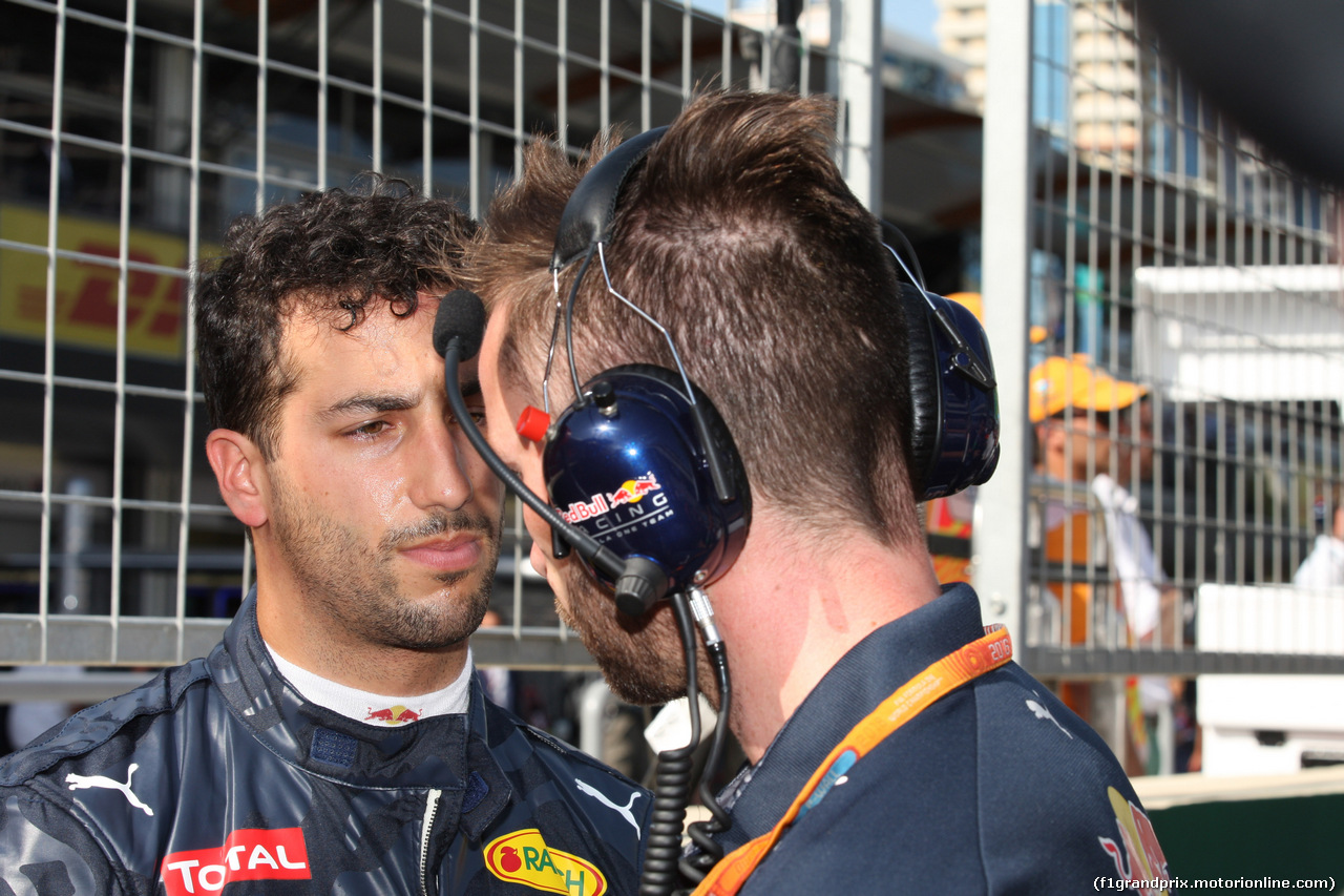 GP EUROPA, griglia: Daniel Ricciardo (AUS) Red Bull Racing RB12