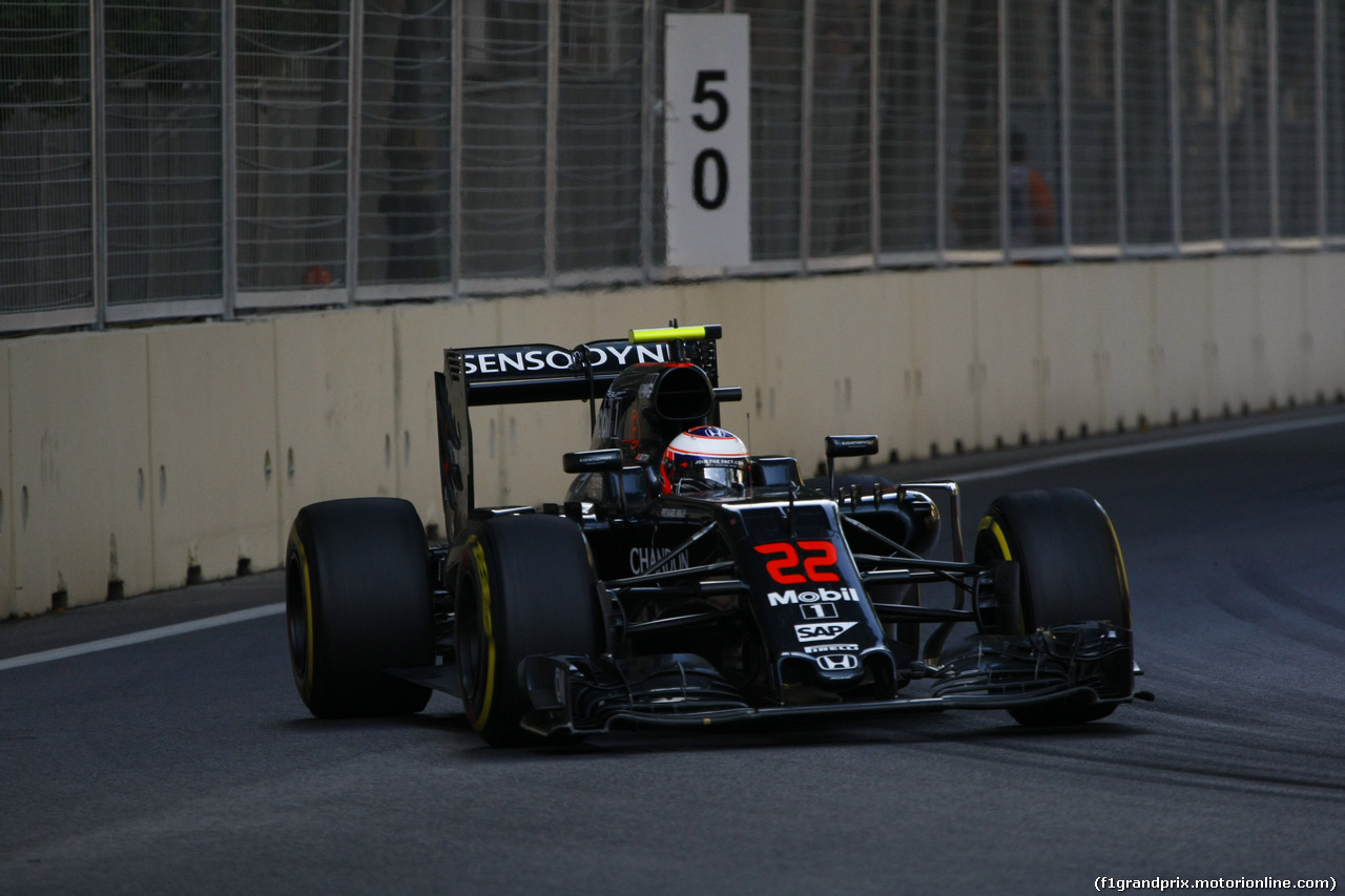 GP EUROPA, 19.06.2016 - Gara, Jenson Button (GBR)  McLaren Honda MP4-31