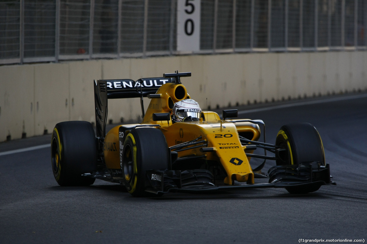 GP EUROPA, 19.06.2016 - Gara, Kevin Magnussen (DEN) Renault Sport F1 Team RS16