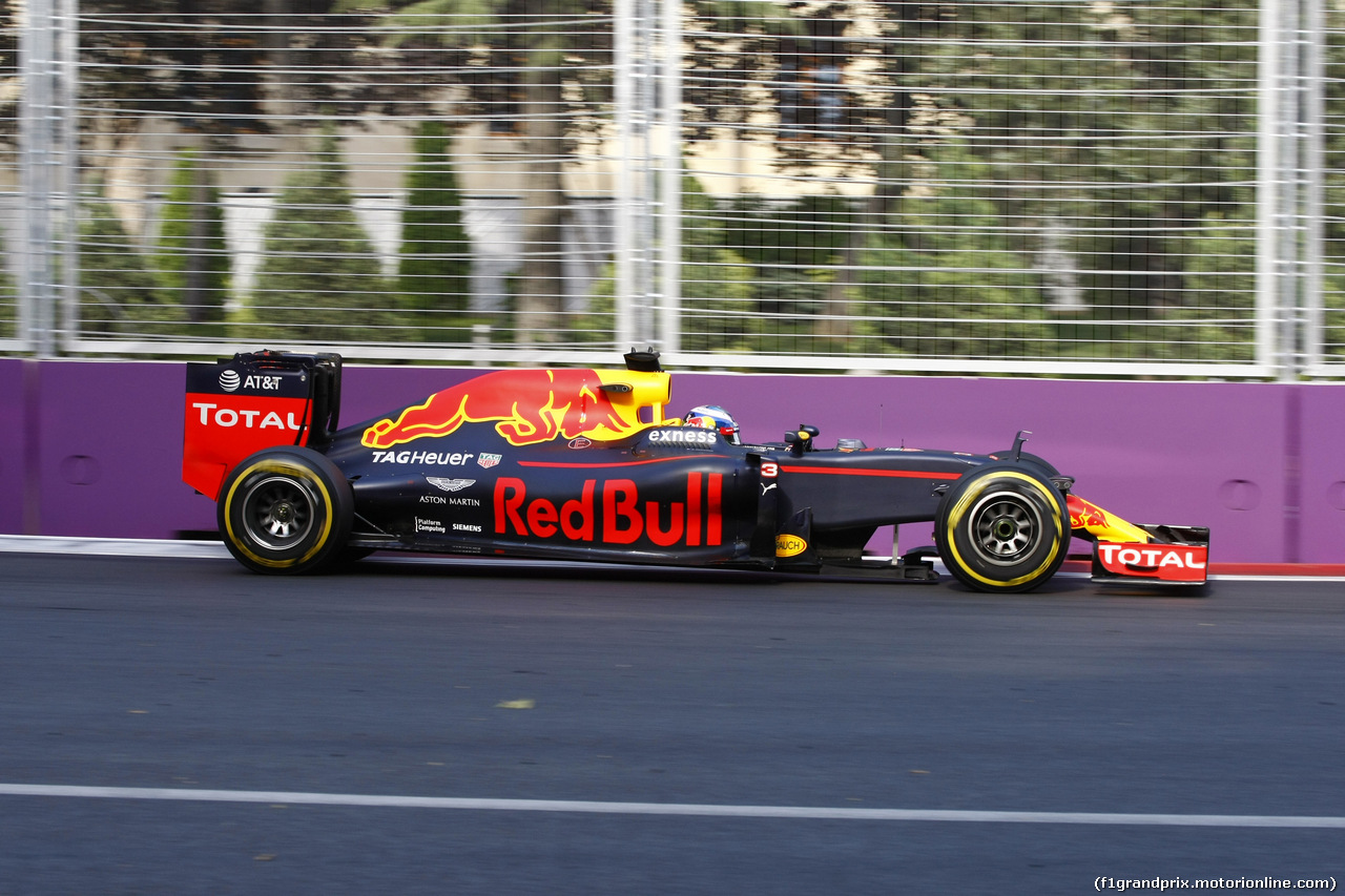 GP EUROPA, 19.06.2016 - Gara, Daniel Ricciardo (AUS) Red Bull Racing RB12