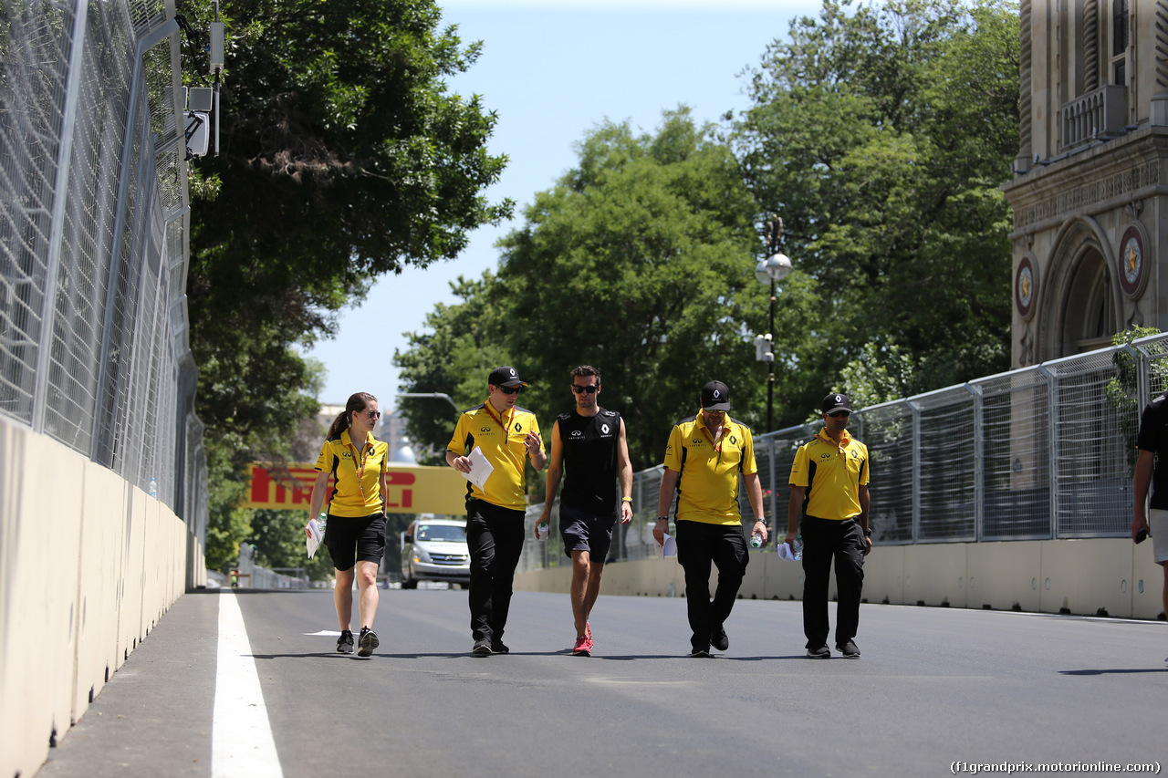 GP EUROPA, Jolyon Palmer (GBR) Renault Sport F1 Team RS16