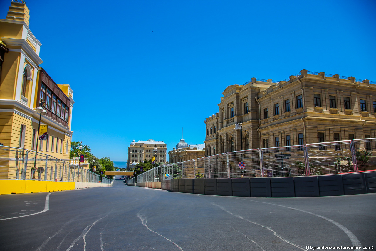GP EUROPA, Baku city circuit at turn 15. 15.06.2016.