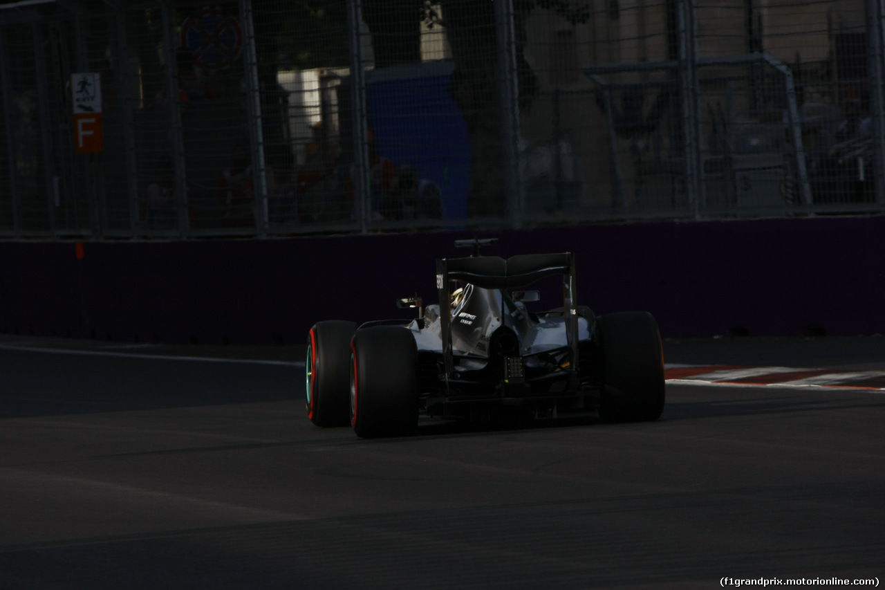 GP EUROPA, Qualifiche session, Lewis Hamilton (GBR) Mercedes AMG F1 W07 Hybrid
