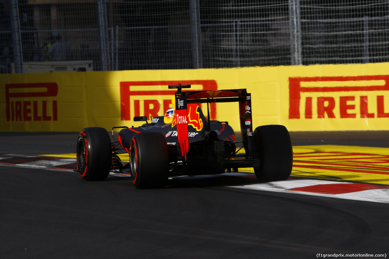 GP EUROPA, Qualifiche session, Daniel Ricciardo (AUS) Red Bull Racing RB12