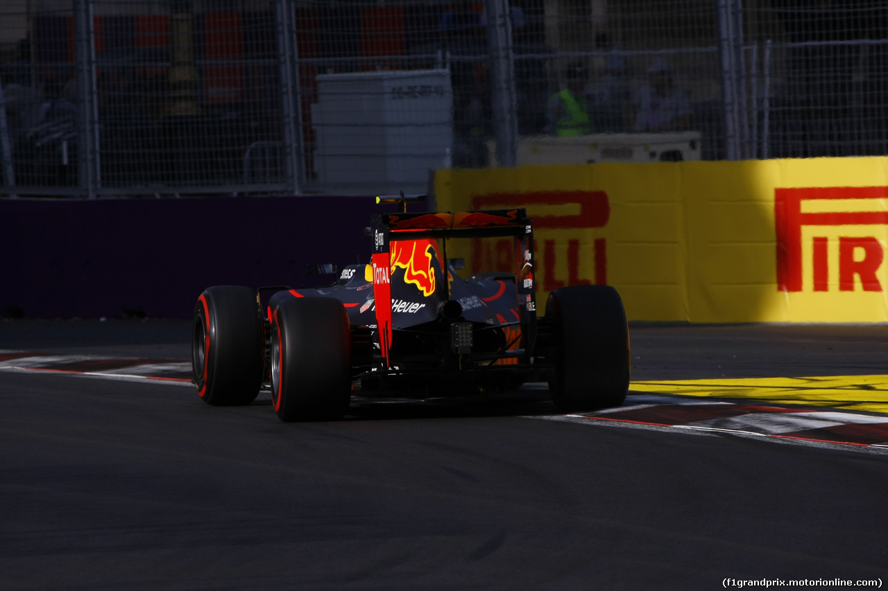 GP EUROPA, Qualifiche session, Max Verstappen (NDL)  Red Bull Racing RB12