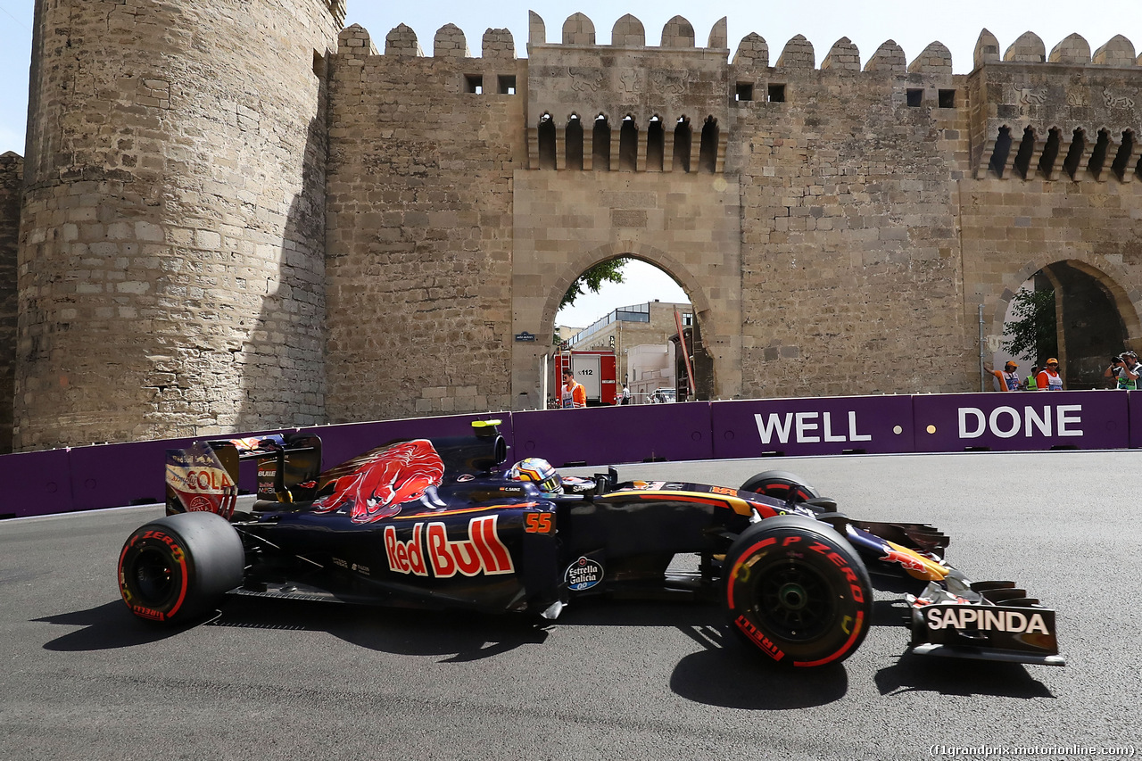 GP EUROPA, Qualifiche, Carlos Sainz Jr (ESP) Scuderia Toro Rosso STR11.