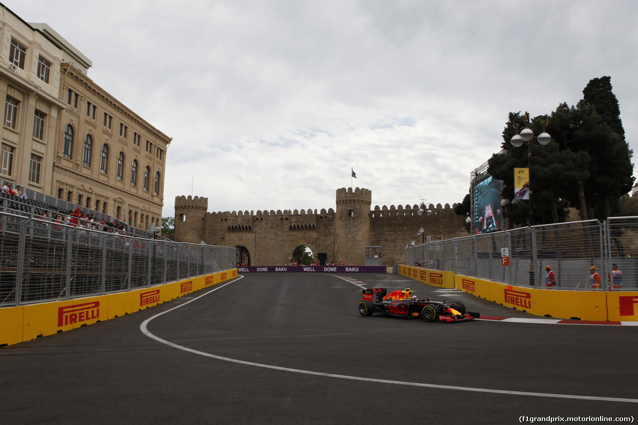 GP EUROPA, Max Verstappen (NLD) Red Bull Racing RB12