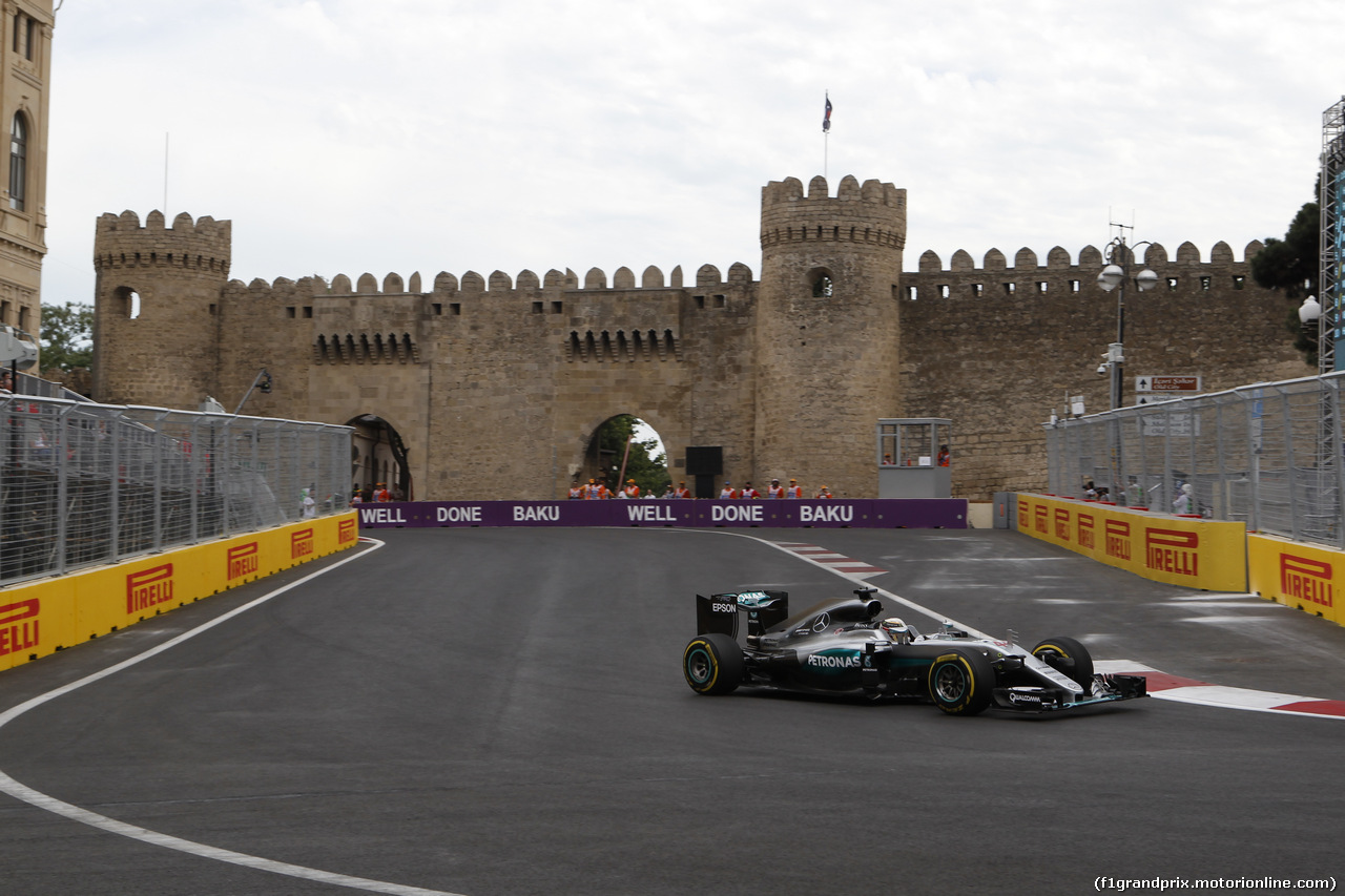 GP EUROPA, Lewis Hamilton (GBR) Mercedes AMG F1 W07 Hybrid