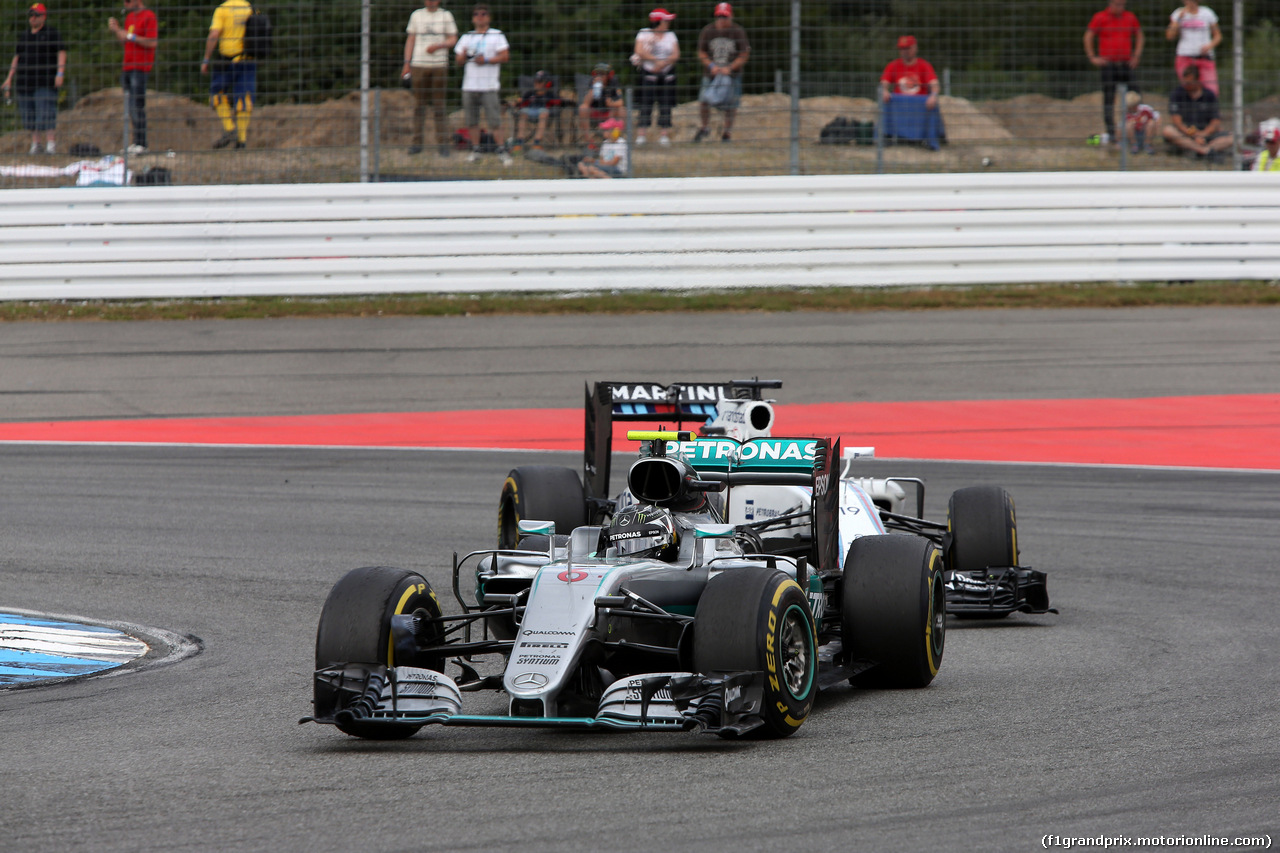 GP GERMANIA, 31.07.2016 - Gara, Nico Rosberg (GER) Mercedes AMG F1 W07 Hybrid e Felipe Massa (BRA) Williams FW38