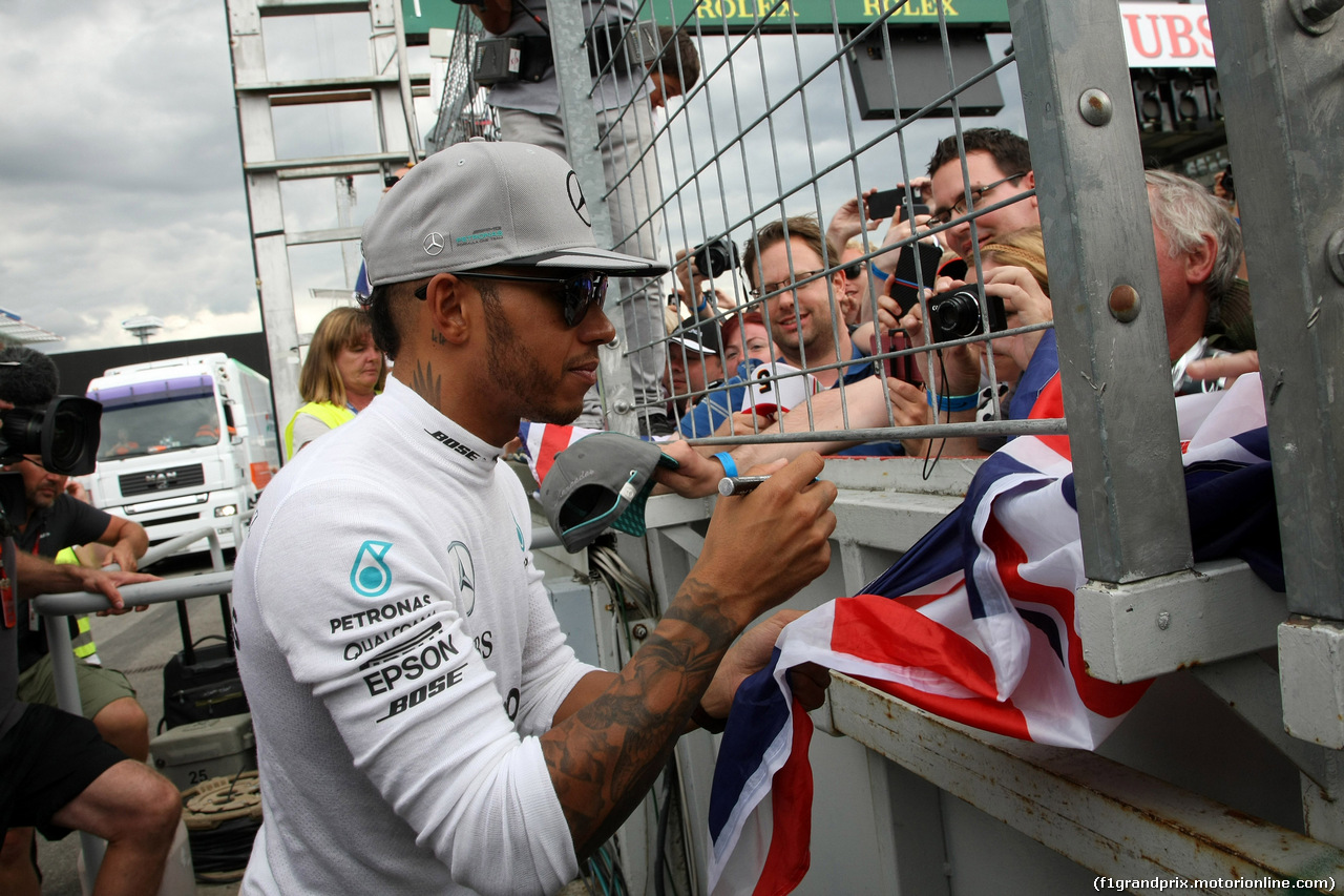 GP GERMANIA, 31.07.2016 - Gara, Lewis Hamilton (GBR) Mercedes AMG F1 W07 Hybrid vincitore