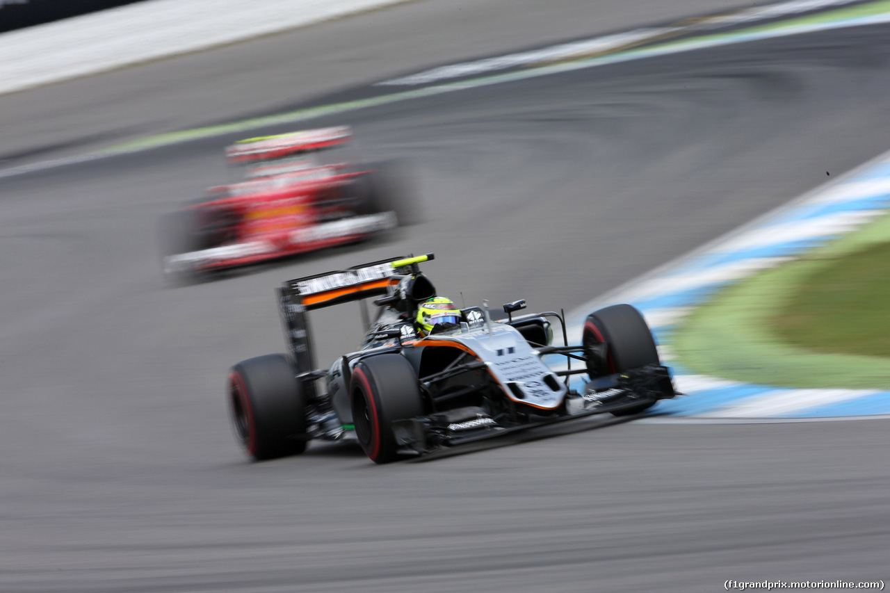 GP GERMANIA, 30.07.2016 - Prove Libere 3, Sergio Perez (MEX) Sahara Force India F1 VJM09 e Kimi Raikkonen (FIN) Ferrari SF16-H