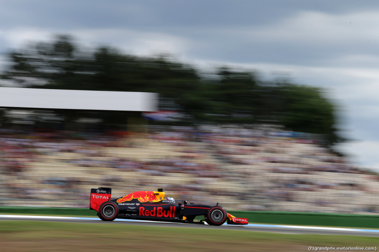 GP GERMANIA, 30.07.2016 - Prove Libere 3, Daniel Ricciardo (AUS) Red Bull Racing RB12