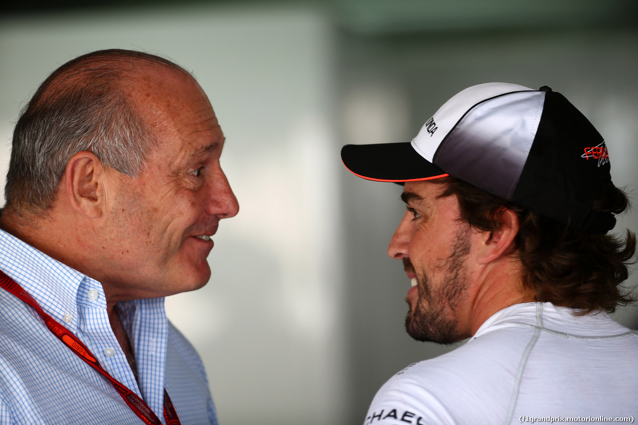 GP GERMANIA, 30.07.2016 - Prove Libere 3, Ron Dennis (GBR) McLaren Executive Chairman e Fernando Alonso (ESP) McLaren Honda MP4-31