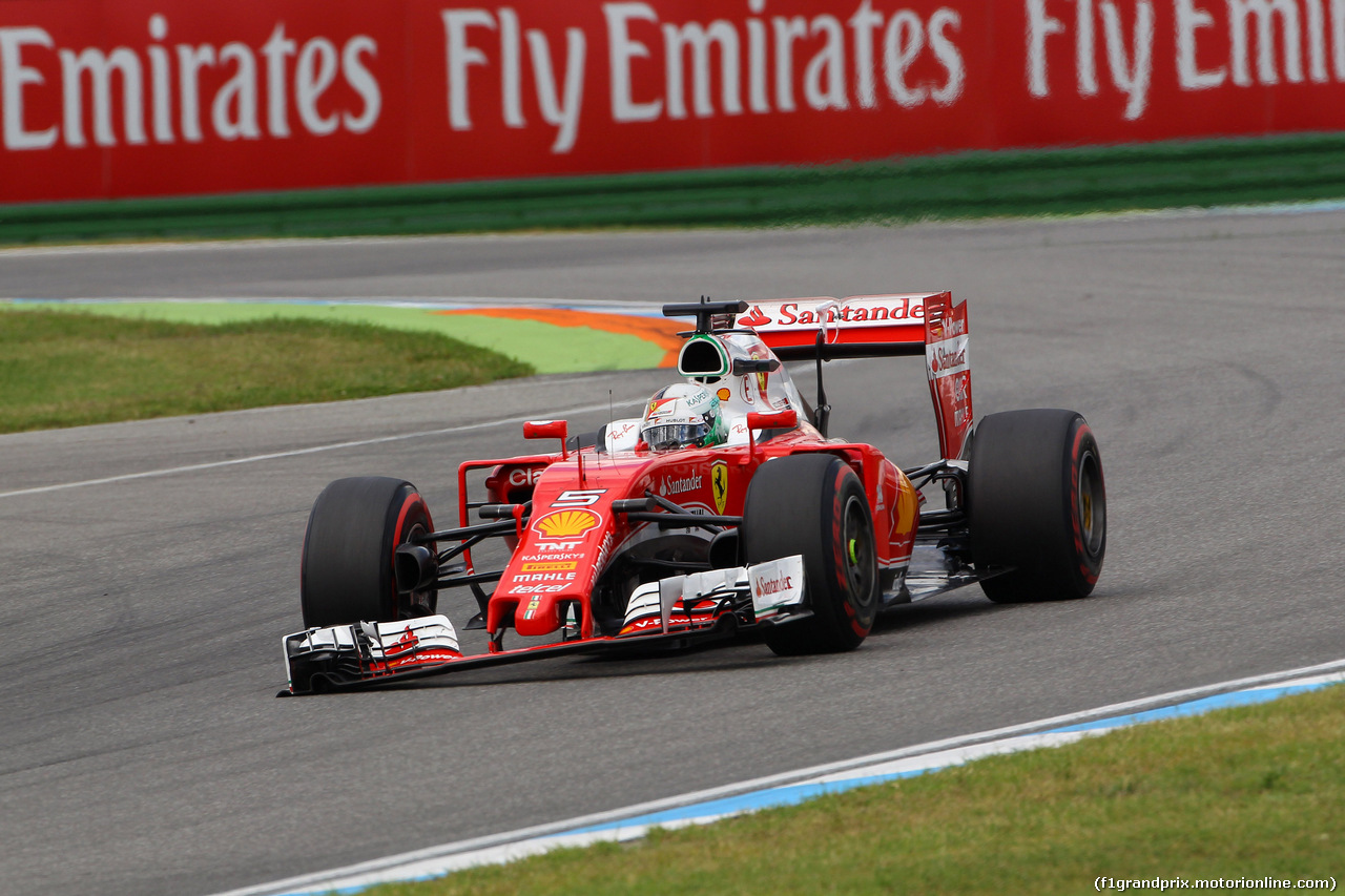 GP GERMANIA, 30.07.2016 - Prove Libere 3, Sebastian Vettel (GER) Ferrari SF16-H with a broken front wing