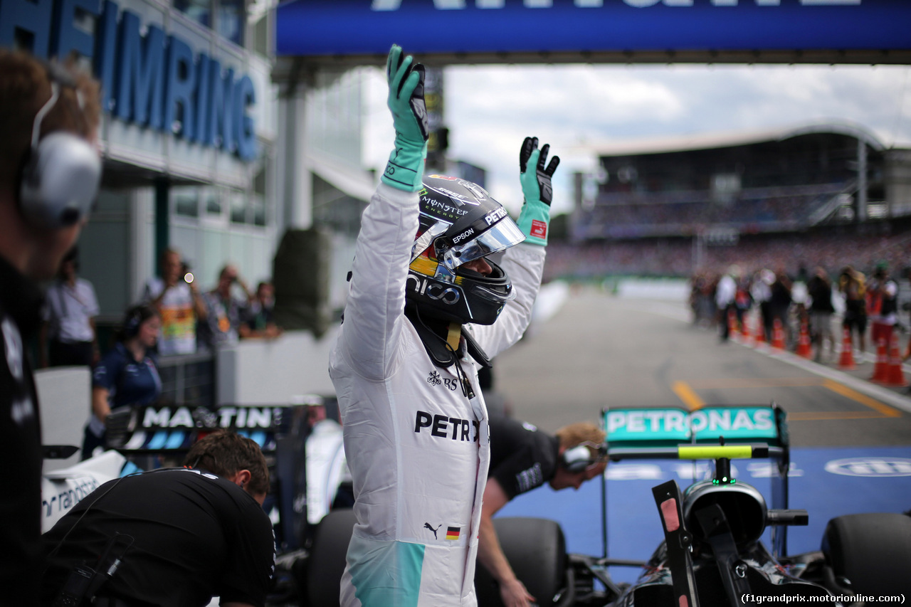 GP GERMANIA, 30.07.2016 - Qualifiche, Nico Rosberg (GER) Mercedes AMG F1 W07 Hybrid pole position