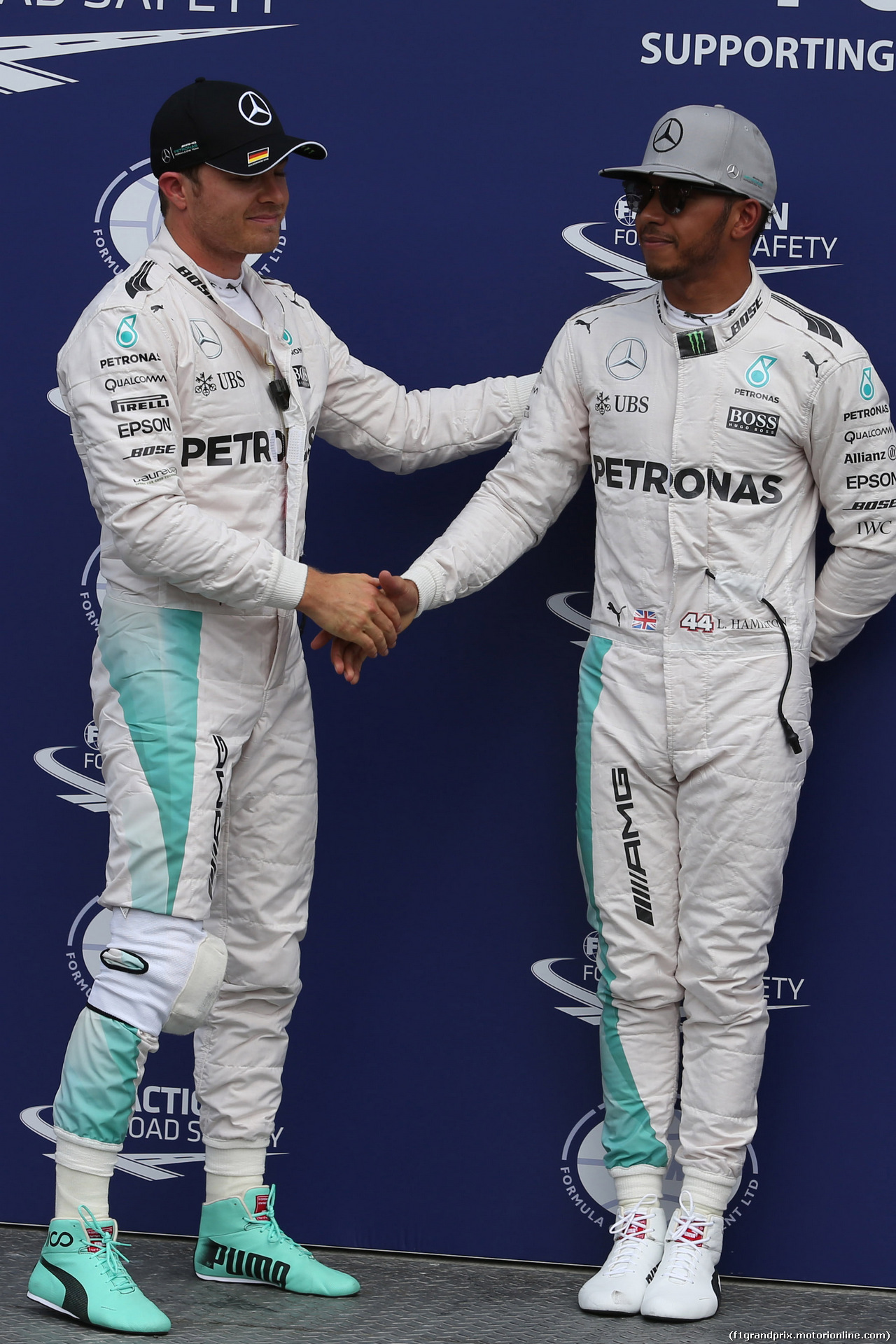 GP GERMANIA, 30.07.2016 - Qualifiche, Nico Rosberg (GER) Mercedes AMG F1 W07 Hybrid pole position e secondo Lewis Hamilton (GBR) Mercedes AMG F1 W07 Hybrid