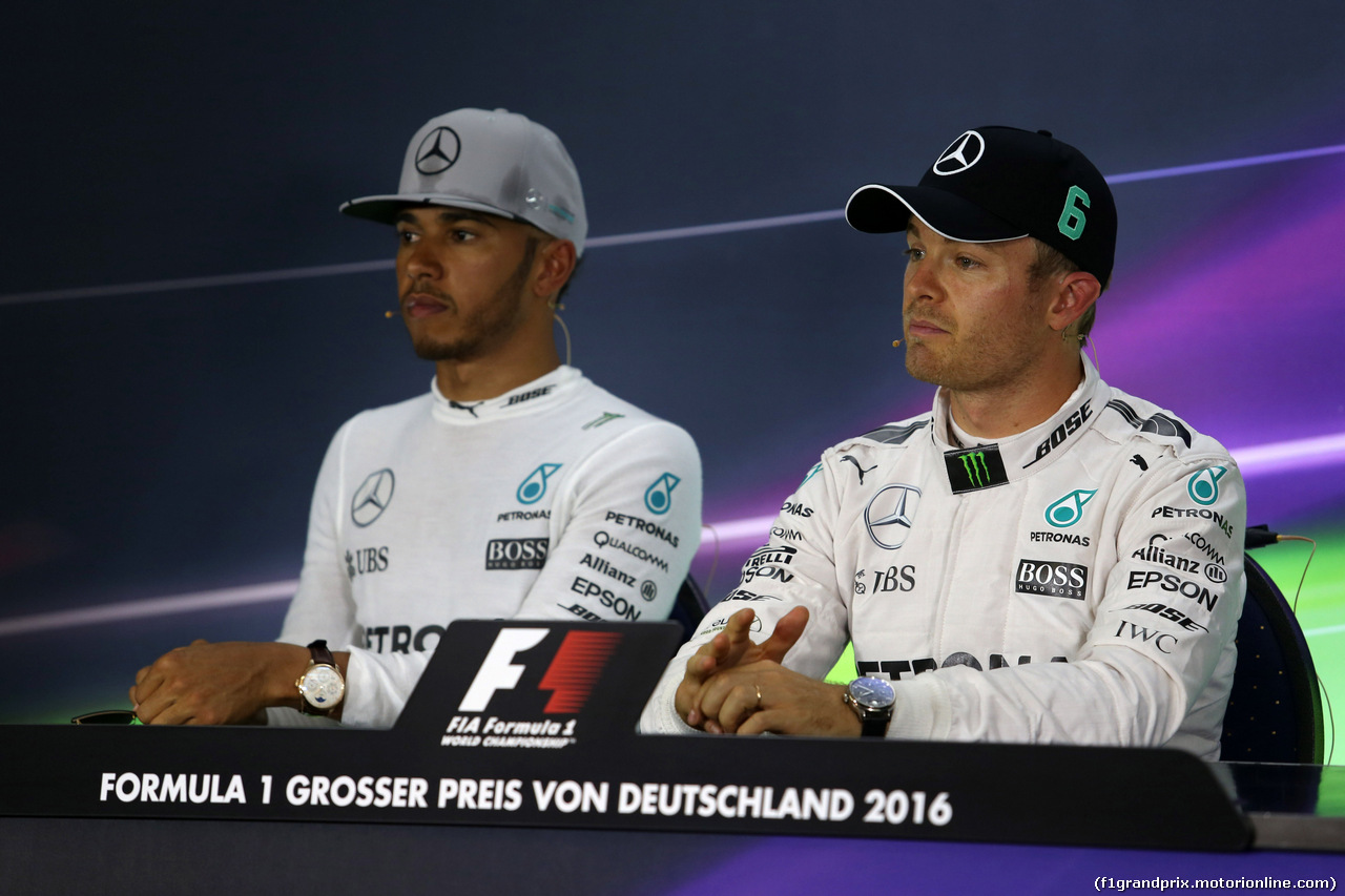 GP GERMANIA, 30.07.2016 - Qualifiche, Conferenza Stampa, Lewis Hamilton (GBR) Mercedes AMG F1 W07 Hybrid e Nico Rosberg (GER) Mercedes AMG F1 W07 Hybrid