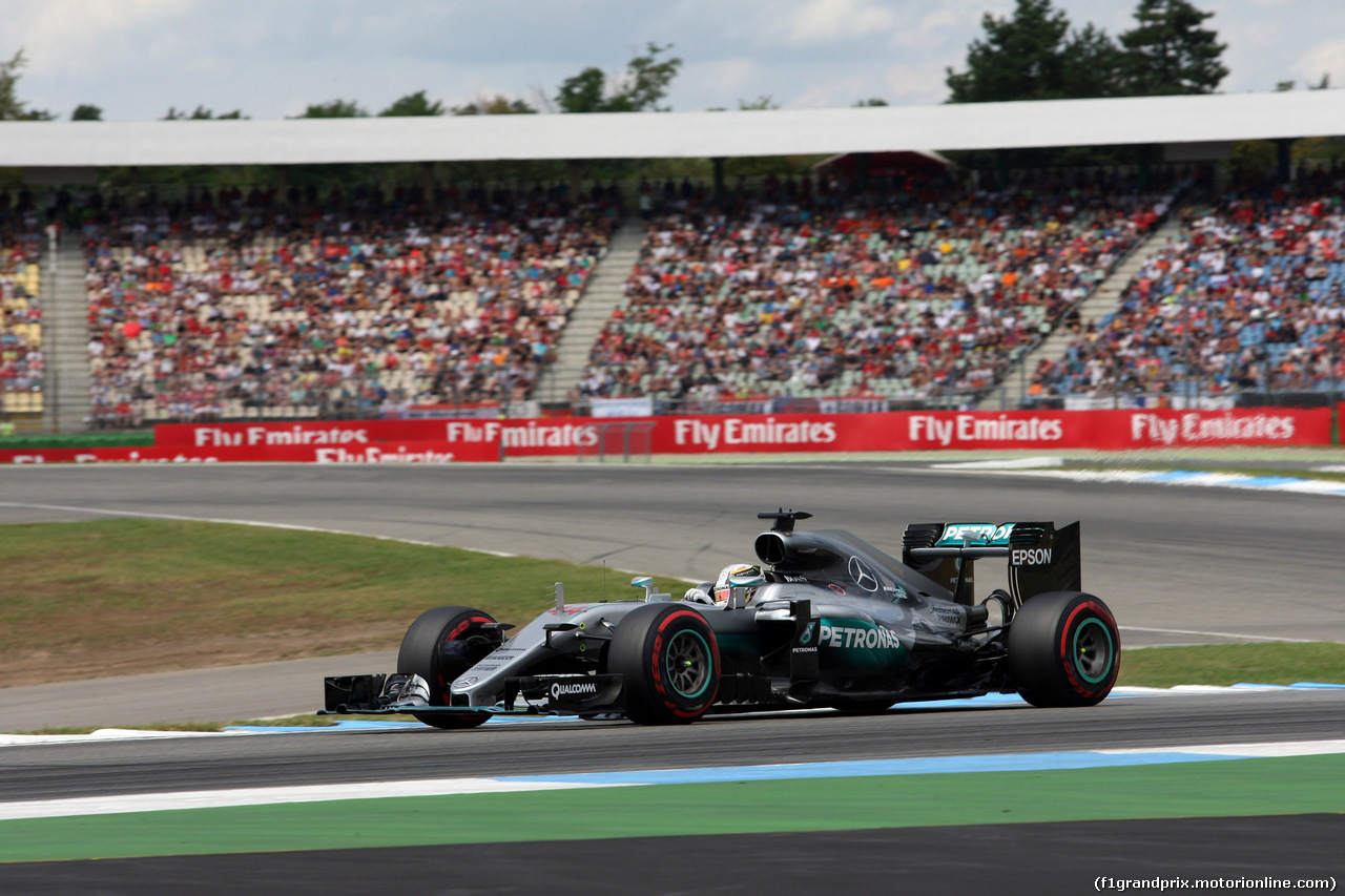 GP GERMANIA, 30.07.2016 - Qualifiche, Lewis Hamilton (GBR) Mercedes AMG F1 W07 Hybrid