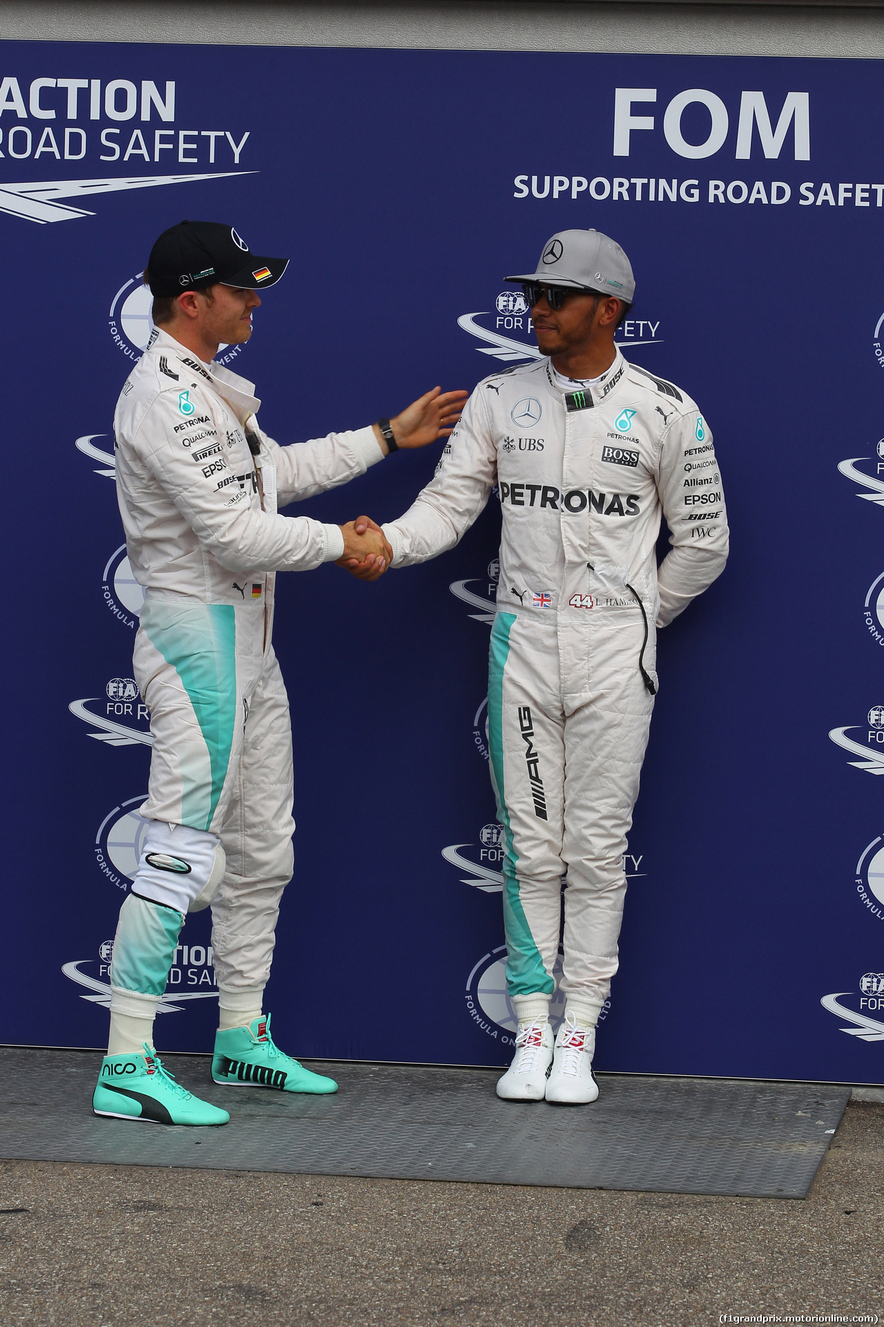 GP GERMANIA, 30.07.2016 - Qualifiche, Nico Rosberg (GER) Mercedes AMG F1 W07 Hybrid pole position  e secondo Lewis Hamilton (GBR) Mercedes AMG F1 W07 Hybrid