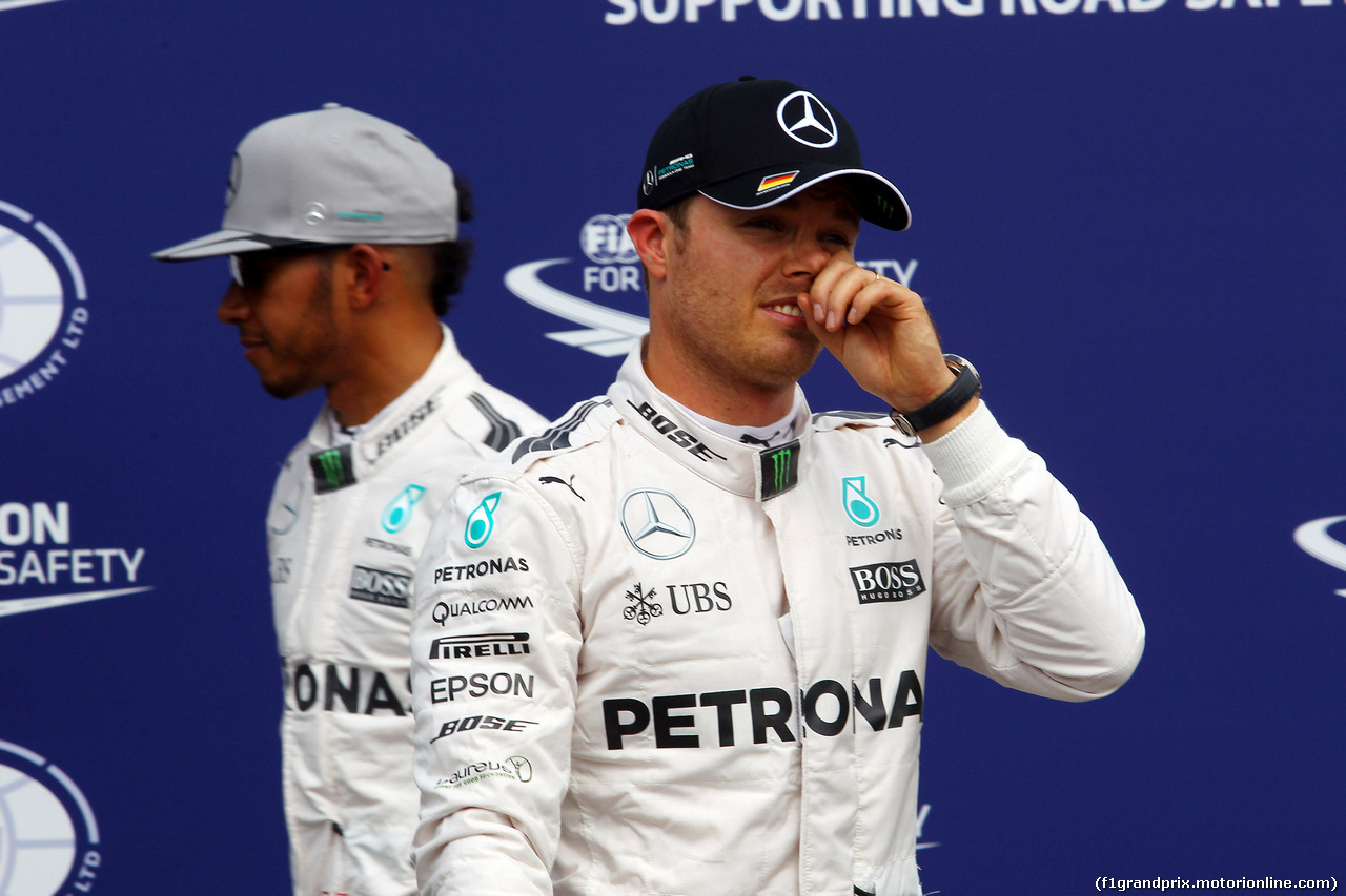 GP GERMANIA, 30.07.2016 - Qualifiche, secondo Lewis Hamilton (GBR) Mercedes AMG F1 W07 Hybrid e Nico Rosberg (GER) Mercedes AMG F1 W07 Hybrid pole position